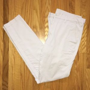 UNIQLO Men’s Slim-Fit White Chino Pants